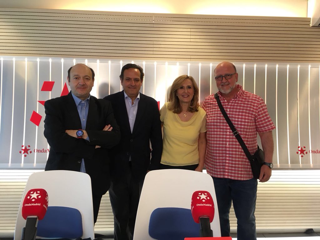 Cordial entrevista en <a href="/MadridDirectoOM/">Madrid Directo OM</a> debatiendo sobre economía con @LmReillo UGT Madrid con <a href="/c_mediavilla/">Constantino Mediavilla</a> y con <a href="/nievesherrero_/">Nieves Herrero</a>