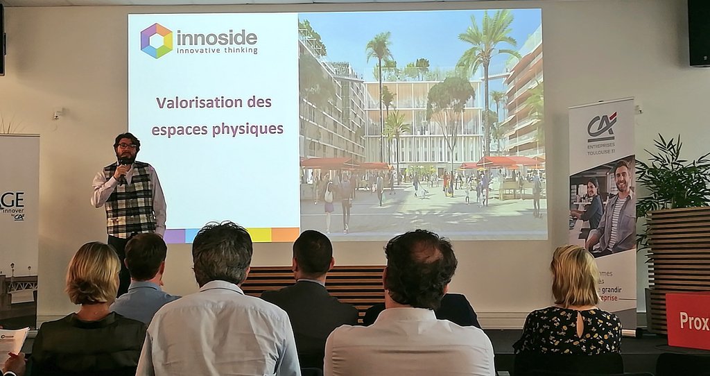 BInno_byCA31's tweet photo. Comment mieux remplir le stade #cm2018 #france #perou ? #innoside vous dit tout au Club des Investisseurs. @CA_Toulouse31 @BInno_byCA31 @VillageCA31 https://t.co/g5Oe77c8wC