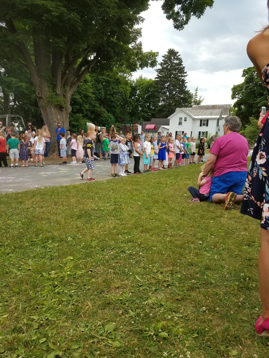 HF_Whitman's tweet photo. UPK Celebrations! #HFTigerPride https://t.co/SHKrx6jMs5