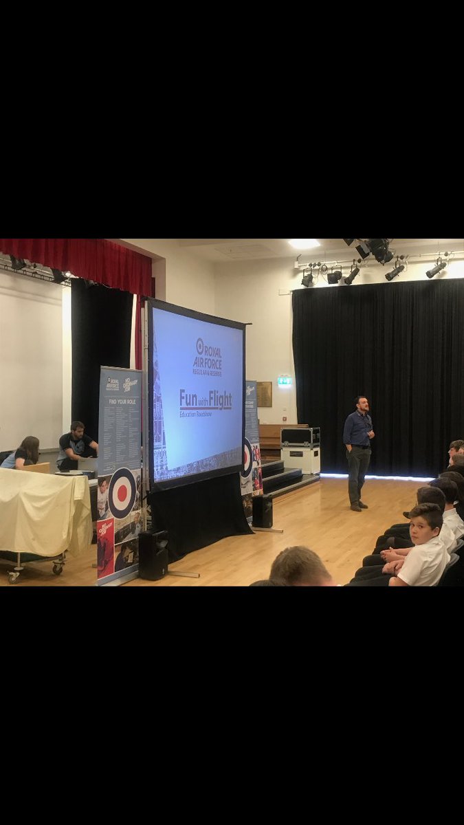 DHSFifePS's tweet photo. Massive thanks to @RoyalAirForce for a fantastic roadshow today! #funwithflight #STEM #career #ourschool 🔥☄️✈️🚀🛬🛩@DHSDET https://t.co/Txsjmih6Gt