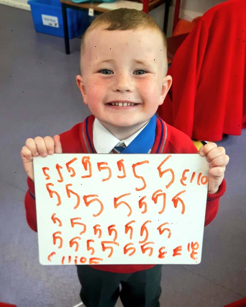 ysgolbrynhedydd's tweet photo. #YBHNURSERY what keen, young learners we have.Choosing to practice their numbers and discovering how to use a ruler to draw straight lines. Absolute super duper work!πππ #DIAIUTF #YBH #nurserypm #numberformation #usingaruler #discoveringnewskills #mathsinclass #numbersarefun https://t.co/QucIHwiYy2