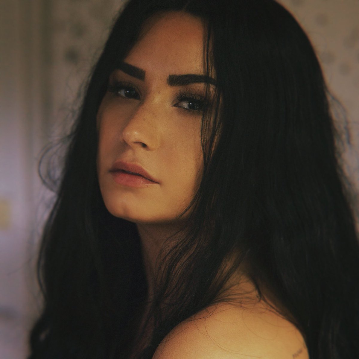 beautifulcelebz's tweet photo. Demi Lovato 2008 / 2018 https://t.co/jxkDdhHOcM