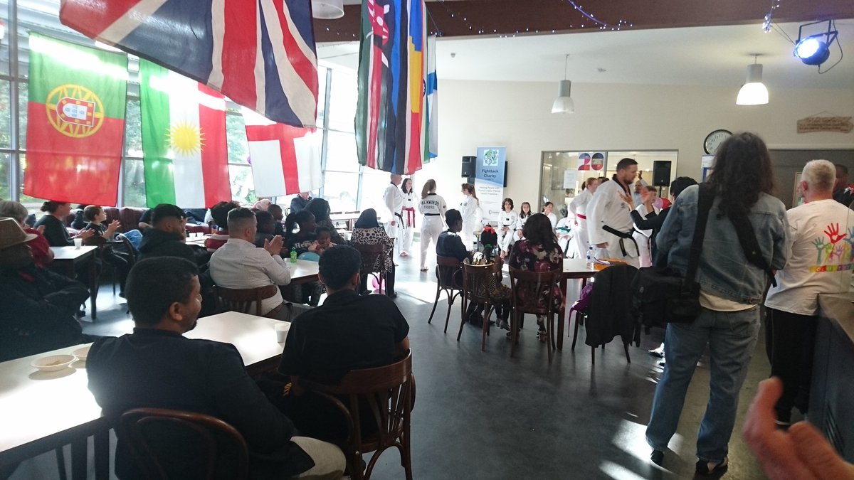 Having a great time at the refugees got talent event at Bede Tower organised by Fightback and FODI #healthysteps 🎉🎊