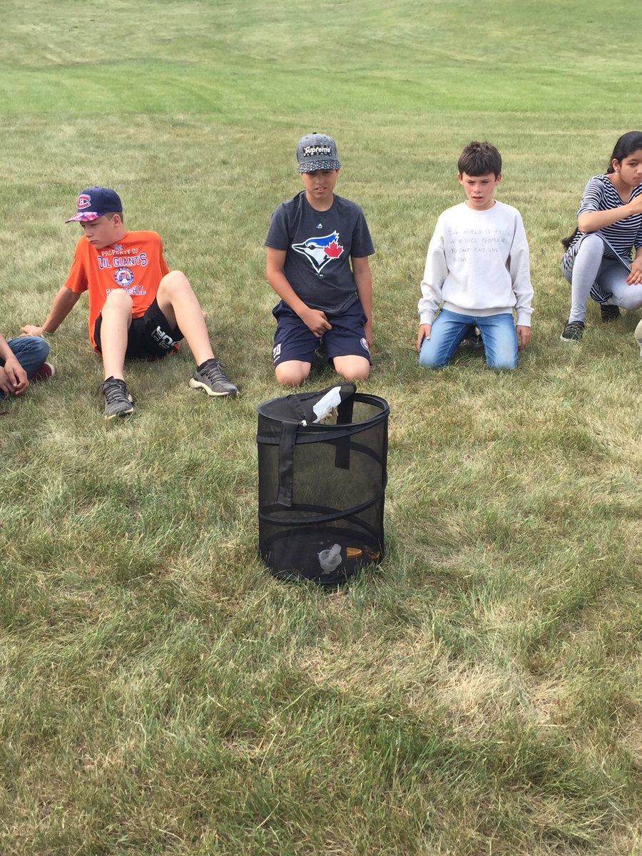 ms_ingram12's tweet photo. Releasing butterflies with the Grade 6’s! #grade6fun #beautyintheworld #itlandedonhim @DrClarkSchool @JRoy65 https://t.co/LRjQ4aBCok