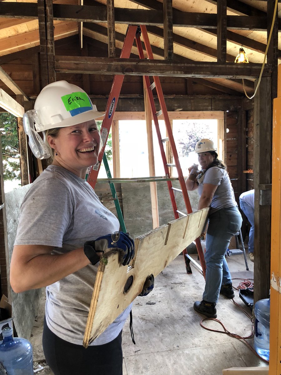 sempercap's tweet photo. Starting to see results! #sempergivesback @HabitatNYC https://t.co/mHBLFzLN0y