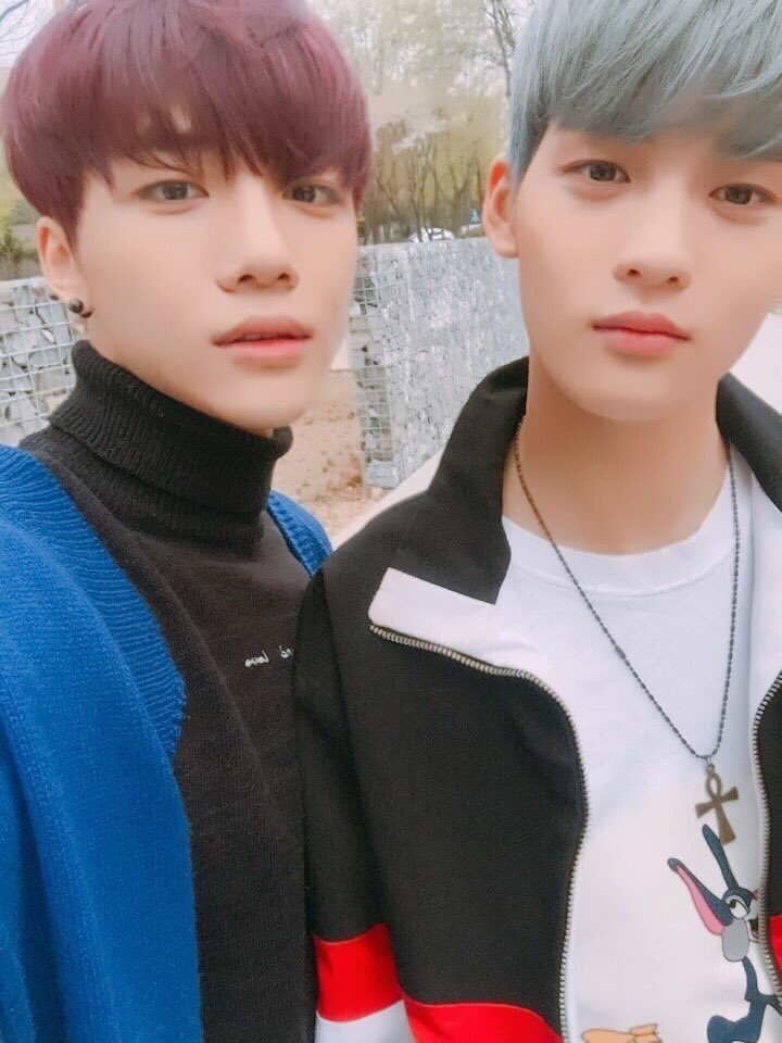 DongyoonGermany's tweet photo. [Official Twitter Update]
Time travel series: Hwarang and Dongyoon 💕
-
#SPECTRUM #spectrumdongyoon #spectrumhwarang #kimdongyoon   #스펙트럼 #스펙트럼동윤 #스펙트럼화랑 #김동윤 https://t.co/HVl8lic2Vv
