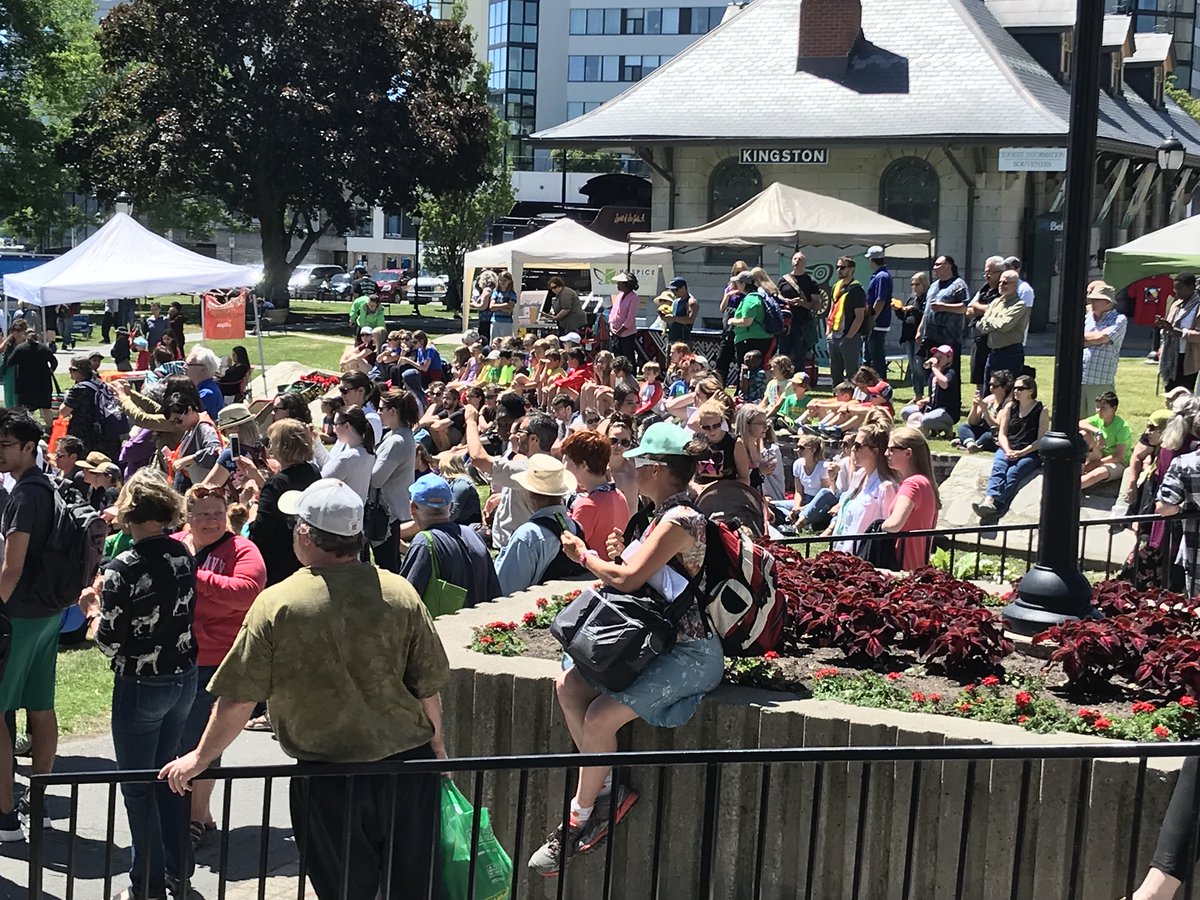 KP_Community's tweet photo. Celebrating Indigenous Peoples Day in Front of City Hall today until 4 PM. Come out and enjoy!!     Learning about our beautiful city’s heritage. #ygk #Indigenoushistorymonth https://t.co/VAMfDi6cN8