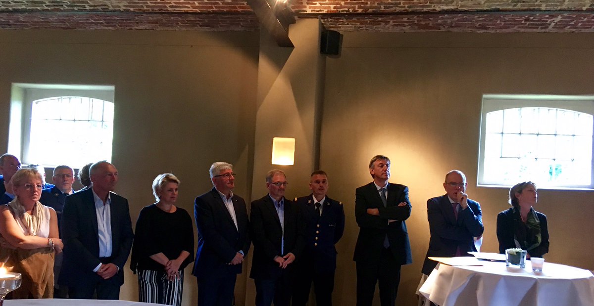 Koen_Geens1's tweet photo. Krachten van politiezones in de Getevallei worden gebundeld

>> nauwe samenwerking over gemeentegrenzen heen zorgt voor meer #veiligheid en betere dienstverlening

>> ondertekening protocol met @JanJambon over werking nieuwe politiezone: https://t.co/TJ7uSGrKcR https://t.co/veRV82hGfg