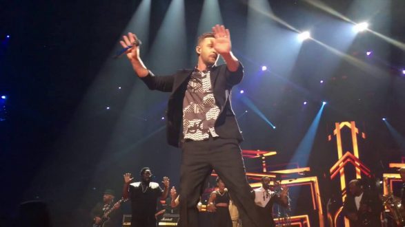 SuperBowl2018US's tweet photo. Justin Timberlake – Can’t Stop The Feeling (New single, World Premiere, Eurovision 2018) https://t.co/5auOc8u39d https://t.co/V6PZm38x3l