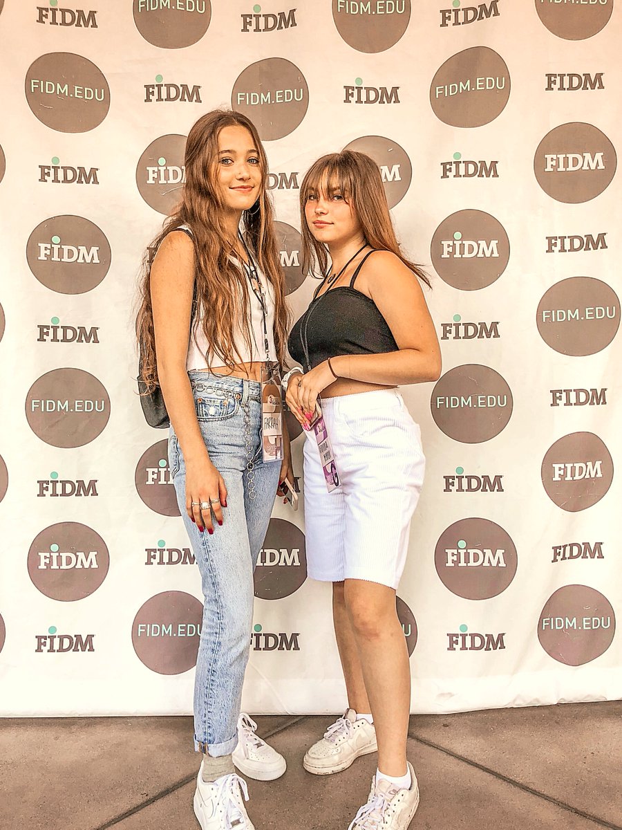 FIDM's tweet image. Day 1 at #3DaysofFashion was a success! Attendees got to experience life as a #FIDMStudent in workshops, park festivites, and a special @fashionclub Presidents lunch!