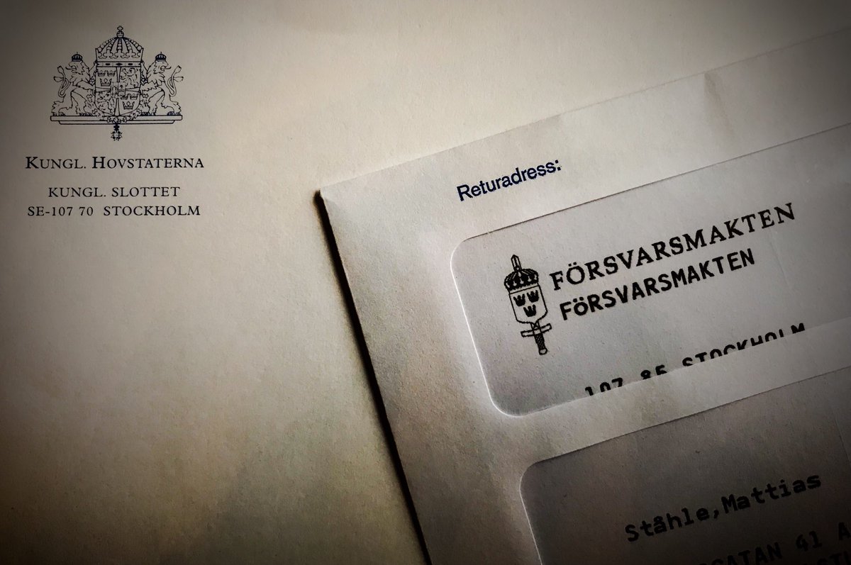 MathiasStahle's tweet image. Det är inte varje dag man får brev från både kungen OCH fosterlandet – samtidigt.