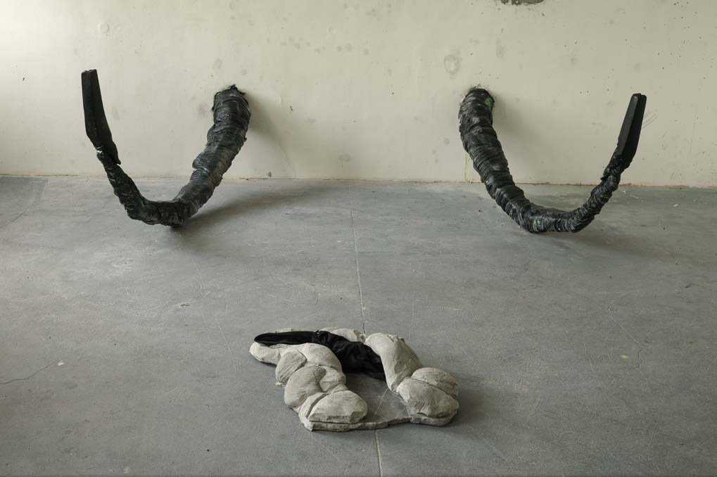stanislavkaroli's tweet photo. Stanislav Karoli – sculpture 00003 https://t.co/XTLx47w4as https://t.co/dh3F2CW5OU