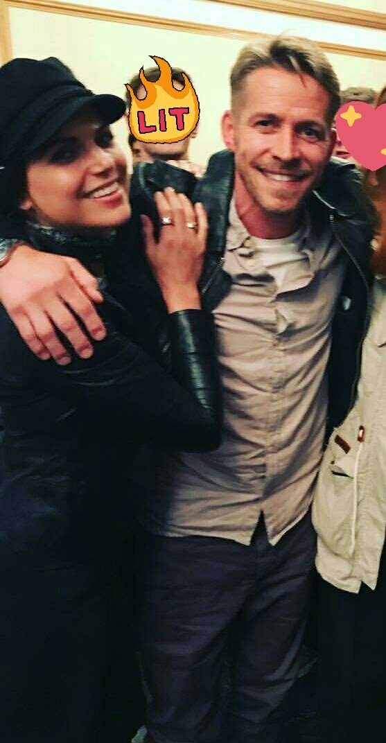 sabrynapergher's tweet photo. "So it's just for us, when we play Regina and Robin it's like part of our dna at this point" https://t.co/YdMqU7LZGj