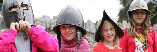 PrimaryTimesIRL's tweet photo. ***#SUMMERCAMPS #PRIMARYTIMES ALERT!***
@tipperarymuseum #Tipperary #CountyMuseum with @IrishArchaeo #IrishArchaeology presents a #new #alternative #summercamp for 8 -13 year olds! #Archaeology #Art #Fun Email julia.walsh@tipperarycoco.ie or call 07 61 06 5254 #whatsonforkids https://t.co/Co6TfZ891j