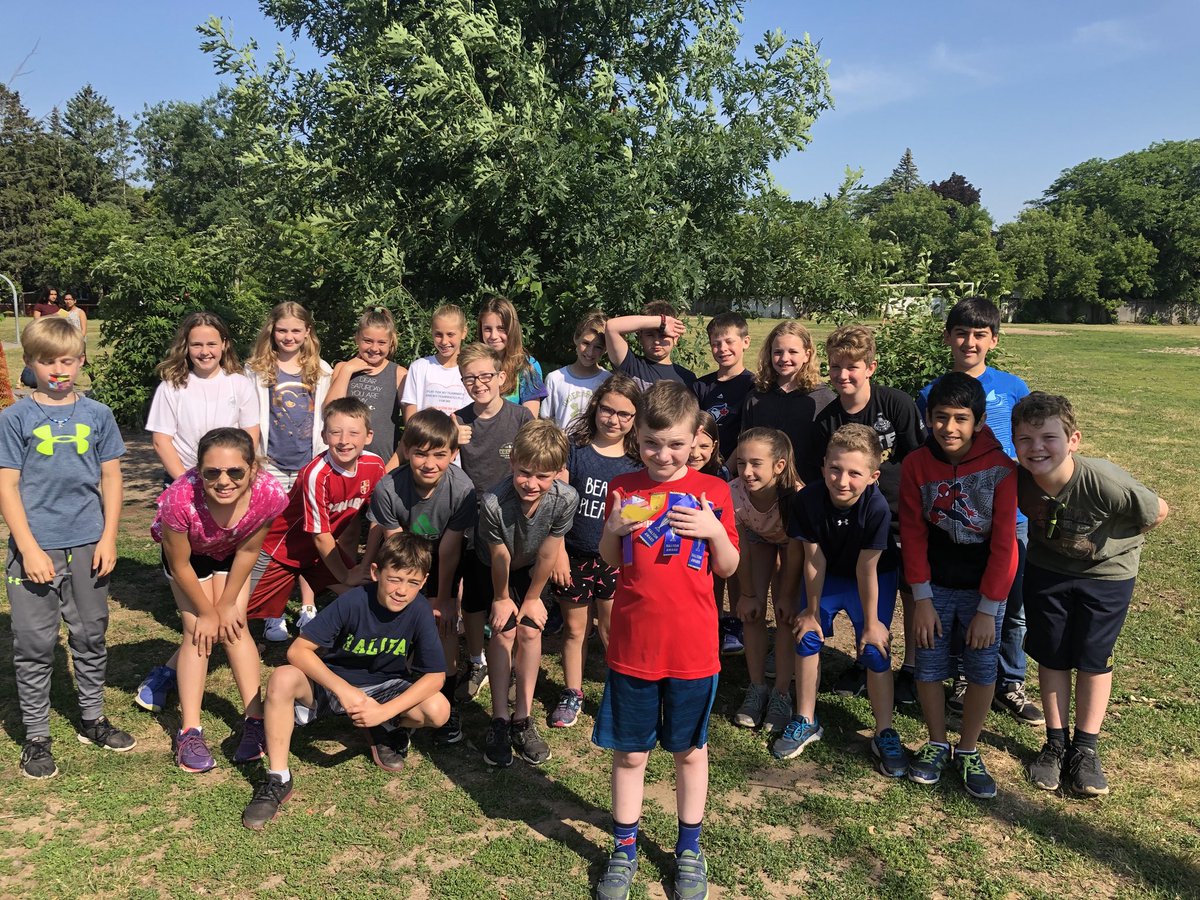 Ms__LAnderson's tweet image. Congrats to D.P. in all of his great efforts yesterday at th #hdsb #SATM2018. You made us proud here @JTTschool, especially #class52 💕🙌🏻🏅