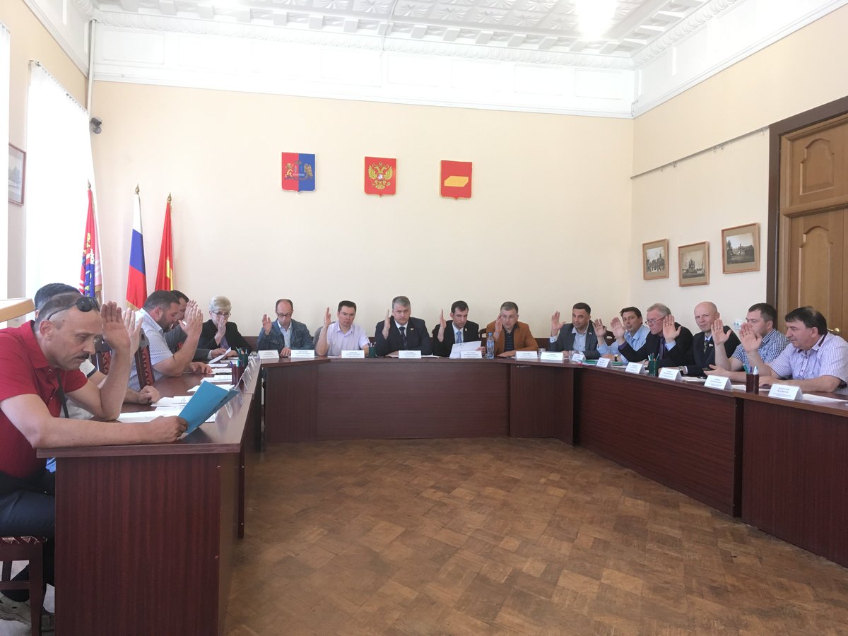 Рощин подал в отставку. Дума приняла
shuya.ru/news/detail/?n…