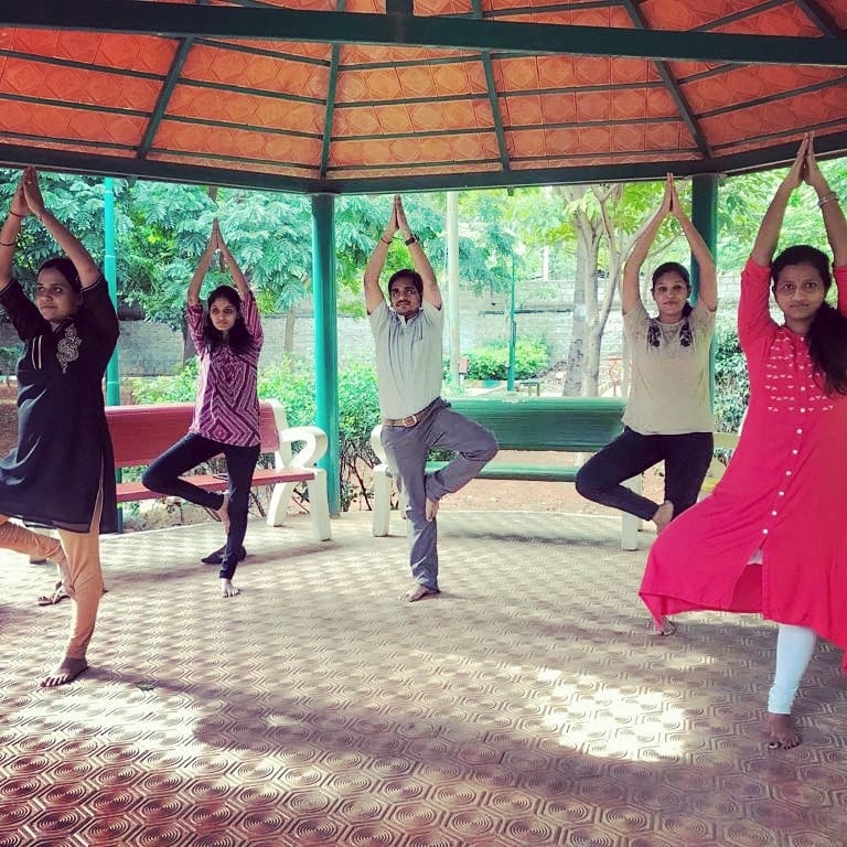 baazkart's tweet photo. Still busy crunching numbers??? 
Here at Baazkart, we are busy doing yoga. :)
Happy International Yoga Day 
#internationayogaday2018
#internationalyogaday 
#humfittohindiafit
#yogachallenge
#yogainspiration https://t.co/OXmvURXuqo