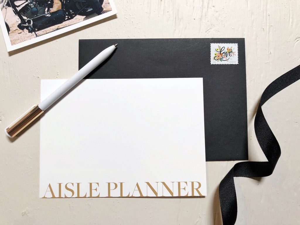AislePlanner's tweet photo. We're sharing all of the reasons we love working with @moo for all of the branded print materials we need on the pro-blog today! https://t.co/CGWcL8cx5U #ad #branding #printlife https://t.co/Ht8q2waMaN
