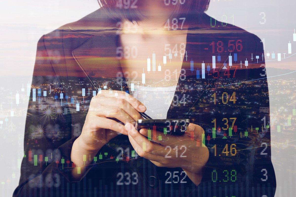 Teradata's tweet image. #Infographic - Learn the benefits that a current Teradata customer has with #TeradataEverywhere bit.ly/2oRmllH #BuiltFortheCloud