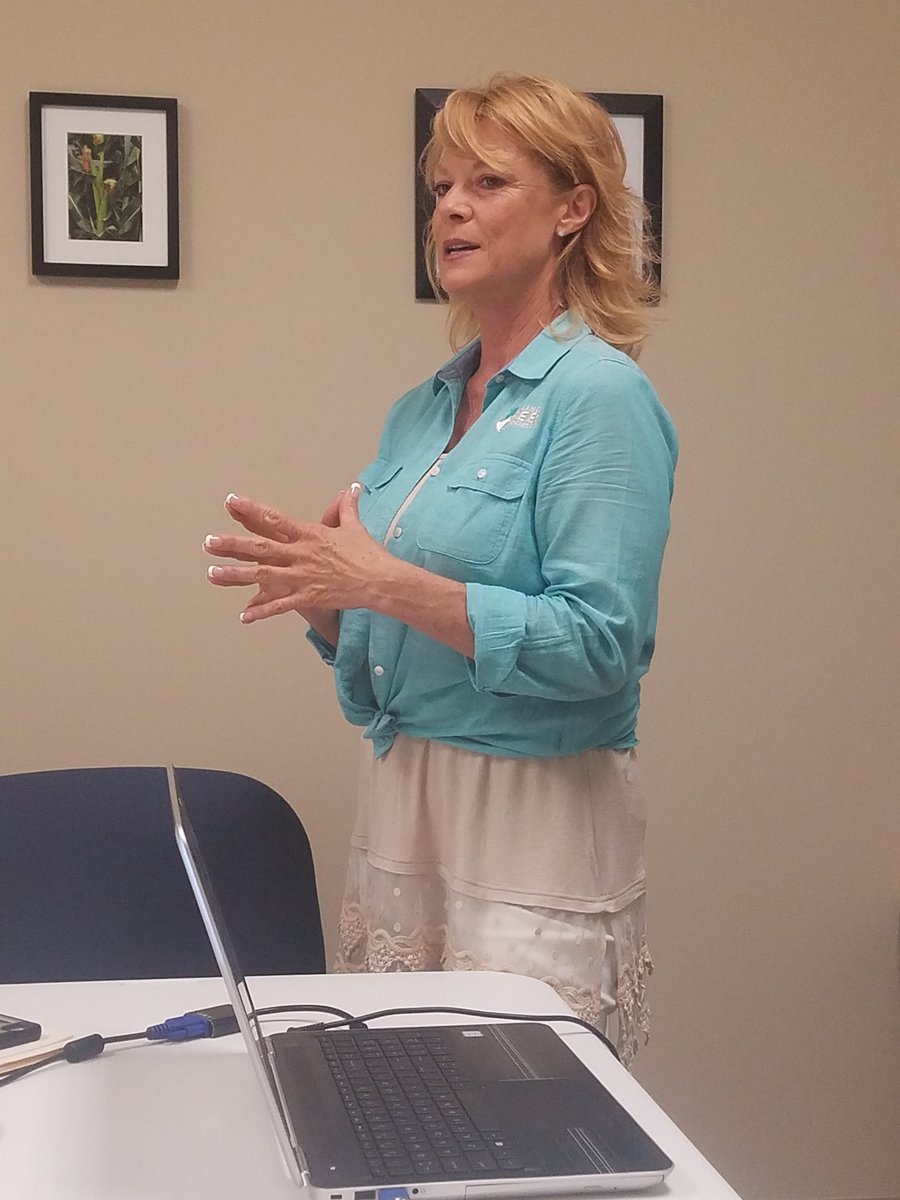 fultonaitc's tweet photo. Day 3 of Fulton/McDonough Summer Ag Institute.  Joni Bucher of @ILBeef is chatting with our teachers about beef production in Illinois. https://t.co/gziqxEWPwq
