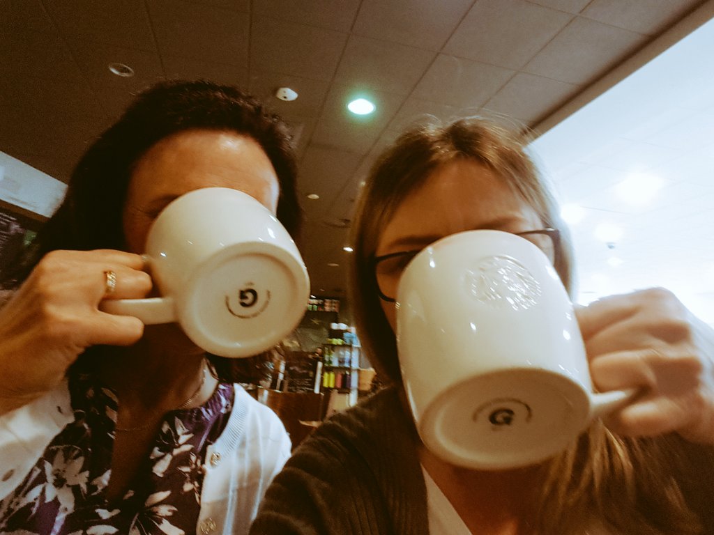 Morning coffee catch up and mini networking with a lovely new connection 💜 although we did find the cups dlightly snti social! 🤣🤣 #Networking #Connections #Sociallyshared #covhour #covhourlive #coffeetime #coffeeshop #coventry #RICOH