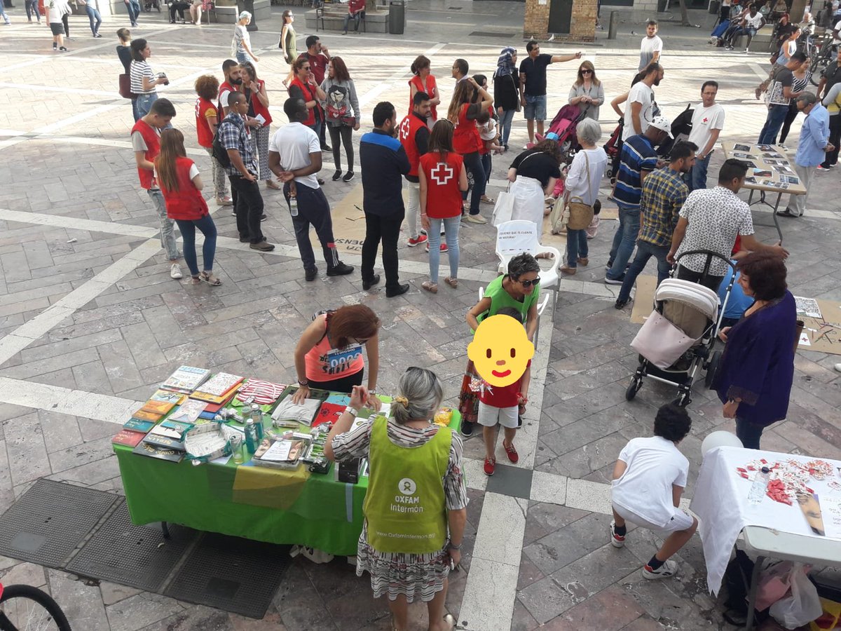 OIenHuelva's tweet photo. @DipuHU @MARIAEUGENIAL @oxfam_es @CruzRojaEsp @eACNUR @FundacionCepaim @OIenHuelva muy satisfecha por la experiencia compartida. #NoTeOlvides #DerechoaRefugio https://t.co/2pKCdrVNdt