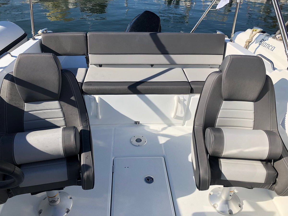 barcosalquiler's tweet photo. Ya disponible la nueva #Jeanneau #CapCamarat 6.5BR! Para 7 personas, con titulación. Amplio, solárium, toldo parasol. Visita las playas de #Menorca con los mejores barcos de alquiler! Reserva online! #macarella #sonsaura #calaturqueta #turismoMenorca https://t.co/5PdkKBGS9z