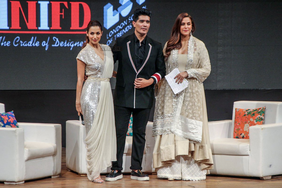 Kartik Aaryan, Kiara Advani grace ramp for Manish Malhotra at FDCI x Lakme  Fashion Week