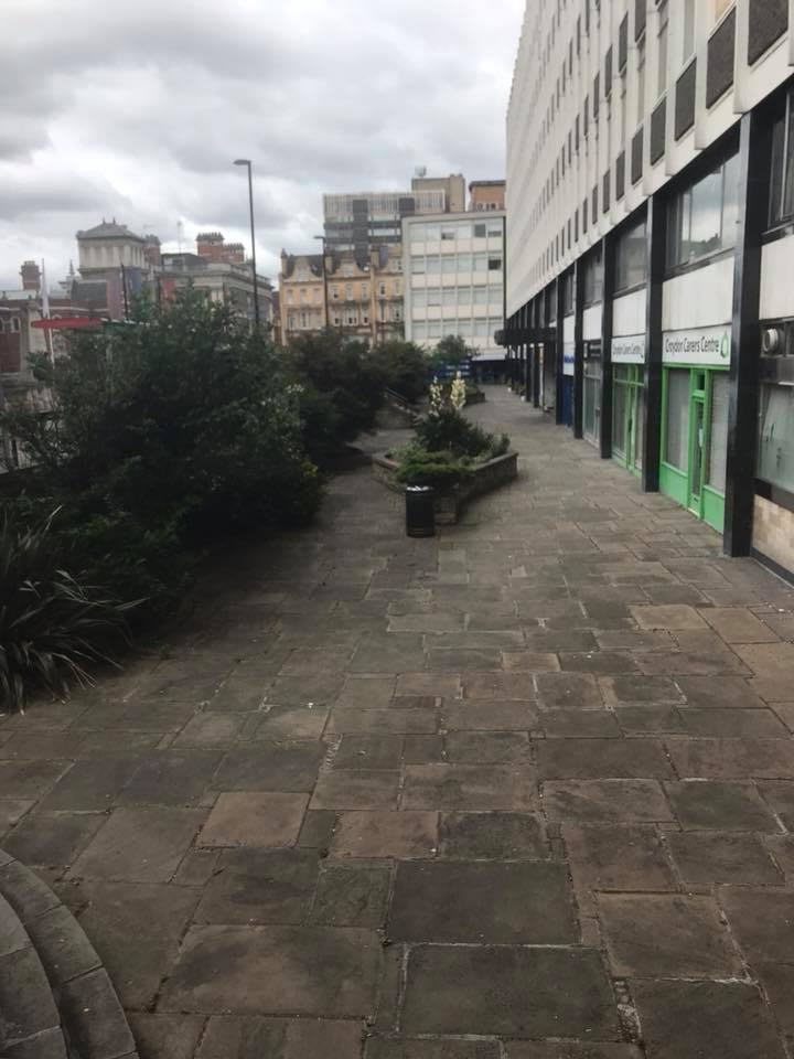 MJBGROUPLTD's tweet photo. MJB cleaned this popular area in Croydon ... Katherine street it was full of litter and dumped bulky items well done to our amazing cleaning team 👌🏽 https://t.co/DB4qPYnEdS
