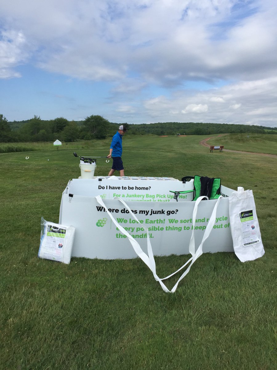 TheArtofJunk's tweet photo. We are handing out Trash Talking gum today at the @nsarREALTORS golf tournament at @PennHillsGolf - fitting since so many tee shots we’ve seen so far have been junk! #allinfun #junkremoval #localhalifax #notafranchise #junkbreath https://t.co/4UE9ErTBRg