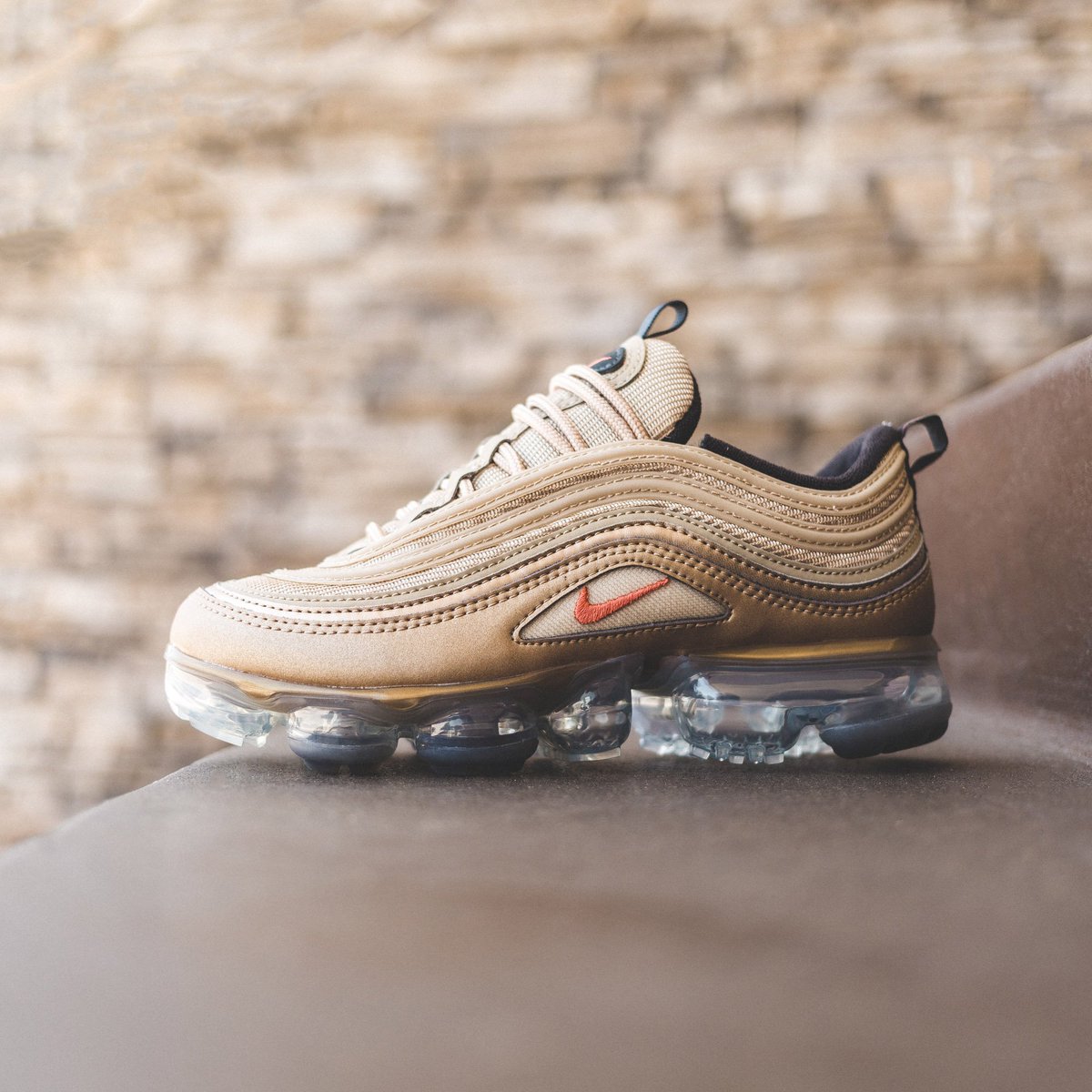 nike air vapormax 97 vintage coral
