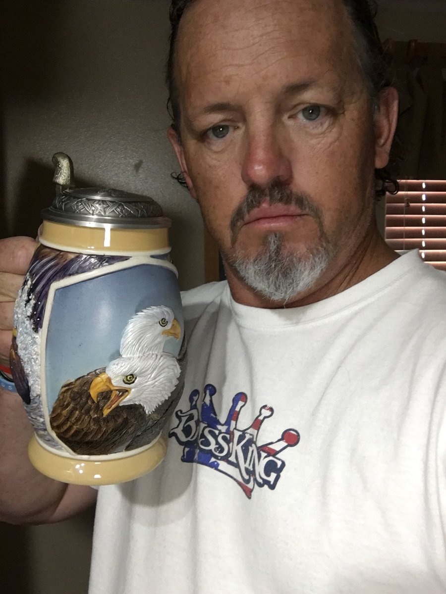 Monsterbassin's tweet photo. Got Bald Eagles flowing through my veins. #LFG #makeeverycastcount #freerangecoffee https://t.co/gCbO0Gcqc3