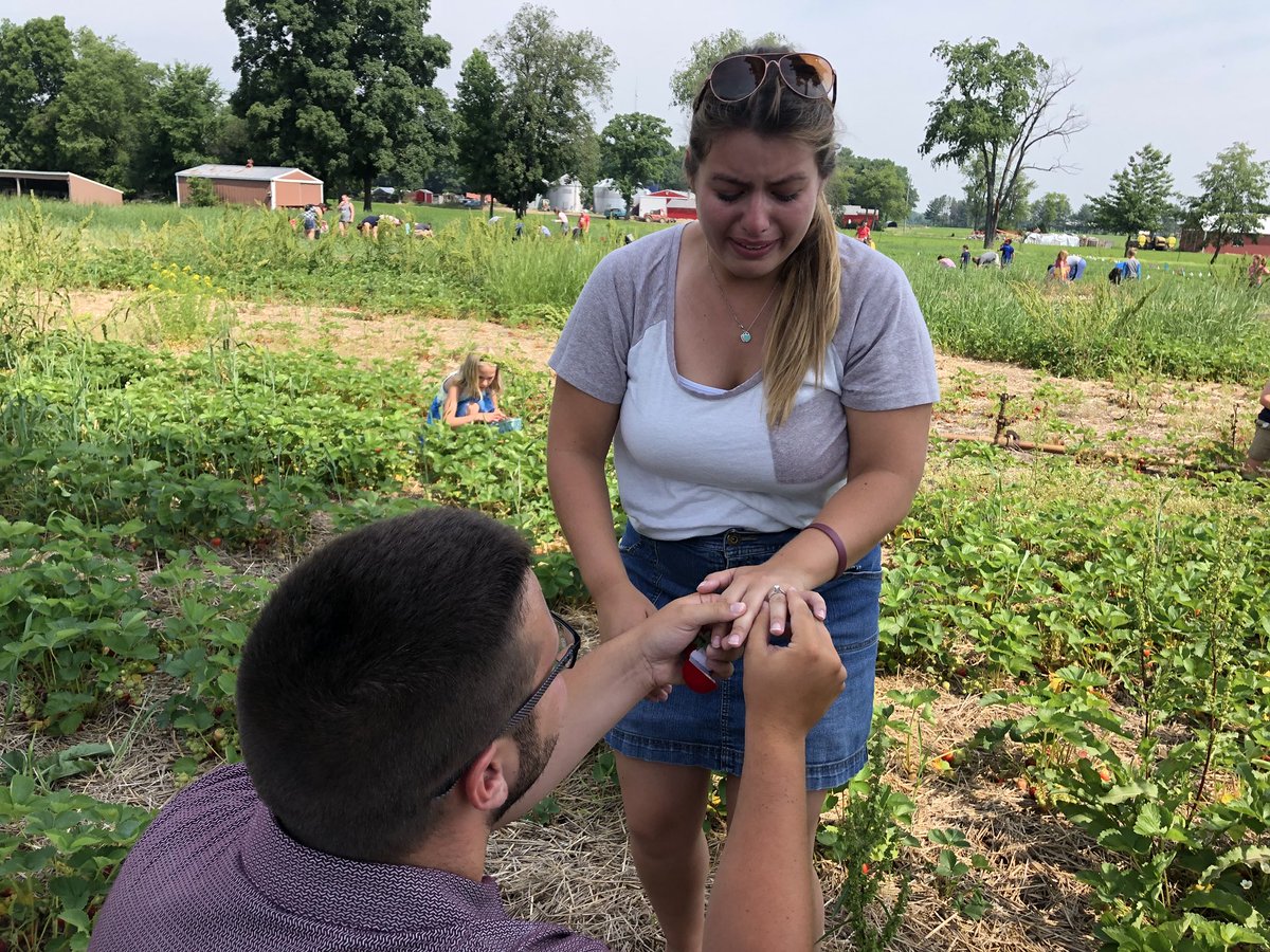 courtney_pacee's tweet photo. The most magical day of my life 😍 days later &amp; I still can’t believe I get to marry my best friend. The first summer we were dating, I took him to the strawberry farm for his first time. 3 years later, he took me back &amp; set higher expectations 😉💍🍓 https://t.co/YZhmgSeXDR