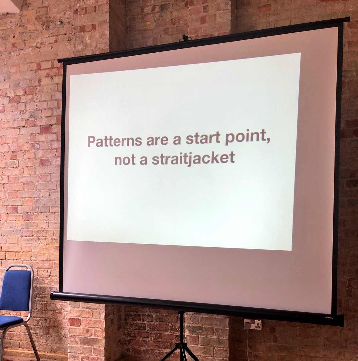 thatsimonrose's tweet photo. #ConCon7 ✊ #ContentDesign RT @Amy_Hupe: This. The brilliant @thatsimonrose explaining the right way to use patterns. https://t.co/KJmPW43xdY