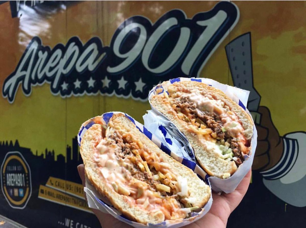 Arepa901's tweet photo. Itβs Thursday again and that means weβll be in Court Square serving the best #VenezuelanFood in Memphis!! ππππ» We'll be there until 2pm! π»πͺπ΄ #arepa901 #streetburger #choose901 https://t.co/59Q34SYqp2