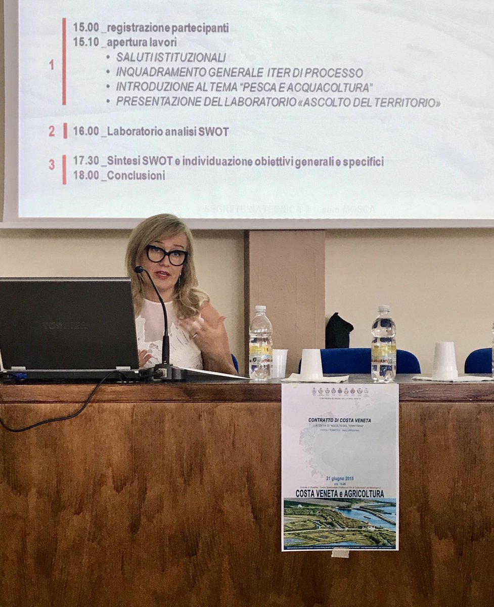 ContrattoCOSTA's tweet photo. 🌾💧Tavolo Acqua e Agricoltura
🗣Introducono Grossato, vice sindaco #Rosolina, assessore  #agricoltura Gazzola e l’arch. Mosca, responsabile tecnico-scientifico.
Presente anche Nicoletta Bajo, #ISPRA Nazionale. https://t.co/rcsTTY5iVi