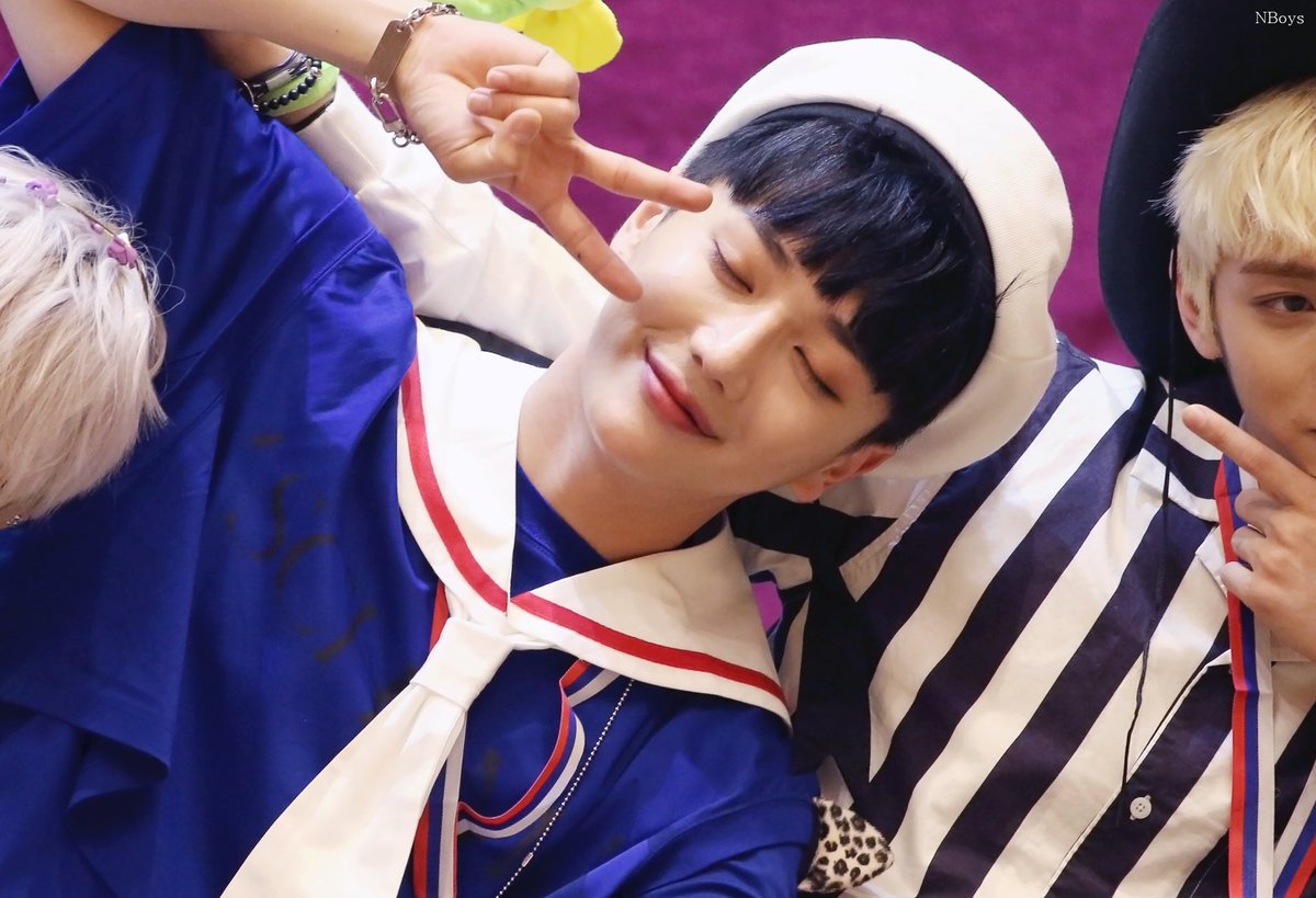 Nboys24's tweet photo. HAPPY INHO DAY😘
늦었지만,, 인호데이 마무리 맡은척😂
우리인호 태어나줘서 정말 고마워❤️

#황인호 #인호 #INHO #인투잇 #IN2IT  #SnapShot #BeBopBaby https://t.co/QQTZkOuCpg