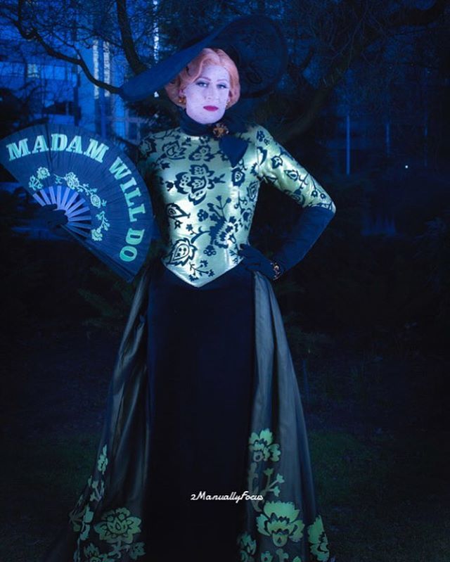2ManuallyFocus's tweet photo. Western #champion of #eccc2018 @thranduart.official as #ladytremaine and yes indeed, madam, will do.
.
I have a big announcement coming up! Just straightening out loose ends and curating images... #happydance .
.
.
.
#releaseyouralterego #2manuallyfocus … https://t.co/Jc3xpmAYfQ https://t.co/l7KnuzLh4H