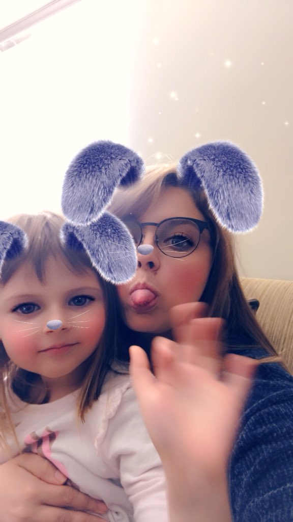 ErrynGracey's tweet photo. @bandmworldwide Happy #SelfieDay https://t.co/CHBD4GYsq7