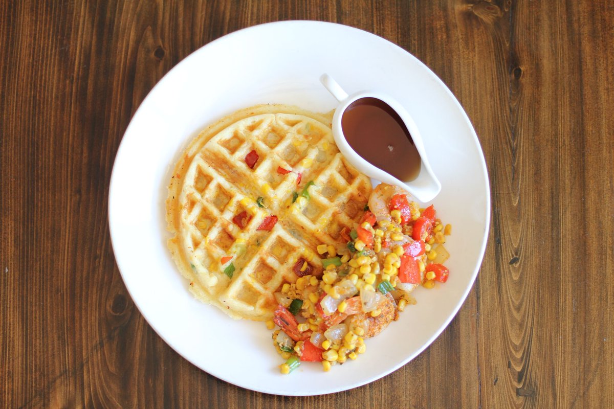 Are you a waffle or pancake person? Tag a friend if you're hungry!