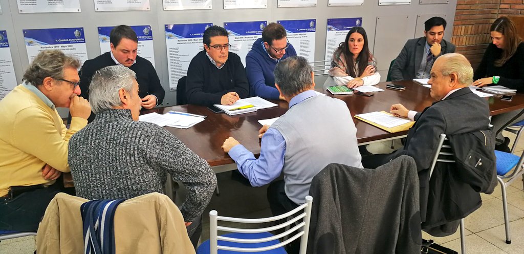 ⚖️ Nos reunimos con miembros de la #AsociacióndePeritosJudiciales y de la #AsociacióndeAbogadosLaboralistas para analizar el proyecto de Ley del Código Procesal Laboral que presenta graves retrocesos con respecto a la legislación vigente