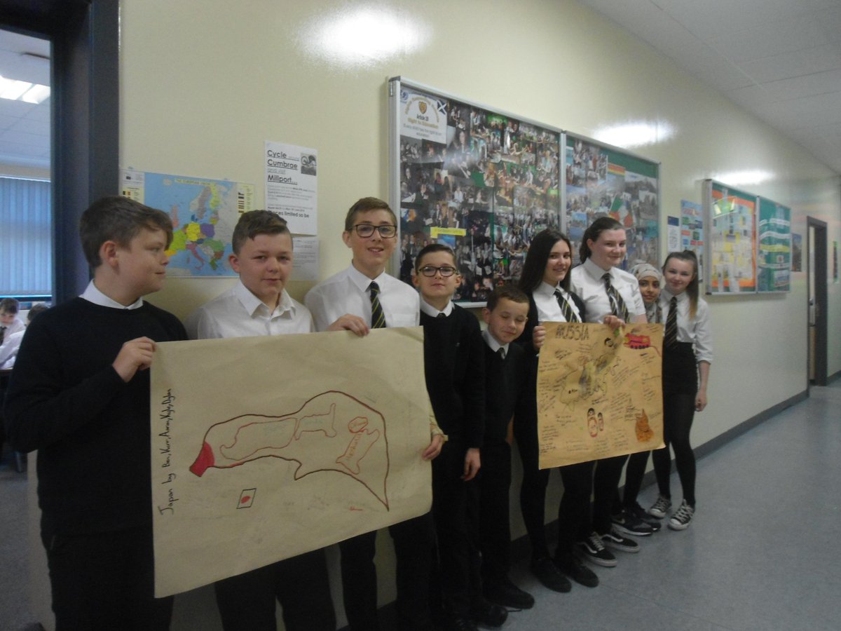 CHS_TheLibrary's tweet image. The next two teams to join #Germany 🇩🇪 in the semi - final of the #WorldCup are from Ms McNivens S2 #geographyclass  they are  Japan 🇯🇵and Russia🇷🇺. Absolutley loving the #Infographics from #RussiaWorldCup2018 @clydebankhigh @wdclibraries