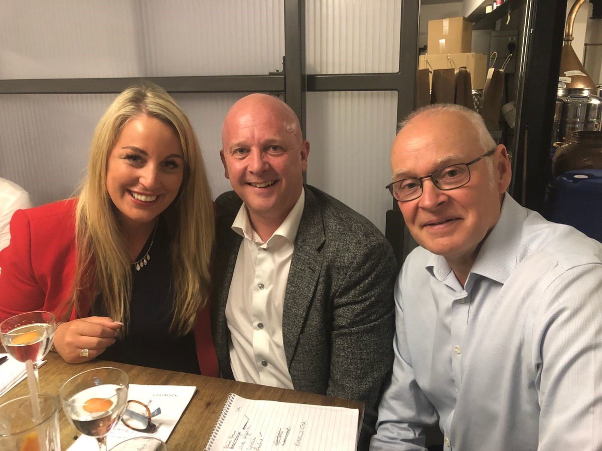 chapmanbdsp's tweet image. Fantastic event last night tasting and making our own gin at The Distillery, Portobello Road hosted by Lucy Scott, Ray Upjohn, Matthew Thurston, Lucy Vereenooghe and Louise Dentice. Thank you to all of our guests for an enjoyable evening! #gintasting #ginmaking