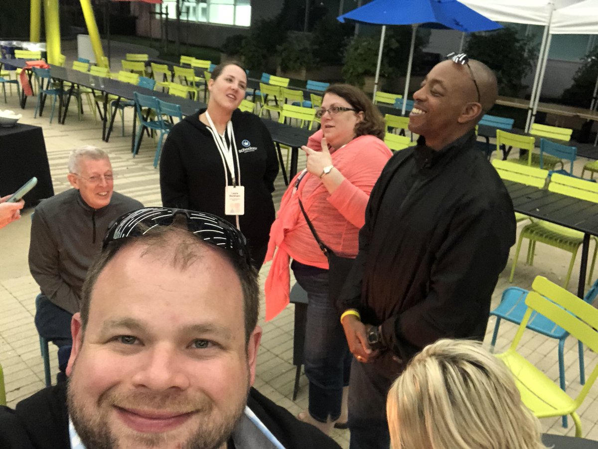 edtech_ology's tweet photo. You know what happens when u work closely w/ 3 other coaches &amp; principals? You become strong! You know what happens when u work w/ 50 coaches &amp; principals? You become transformative! #DLPcoaching https://t.co/akpzETTQo9