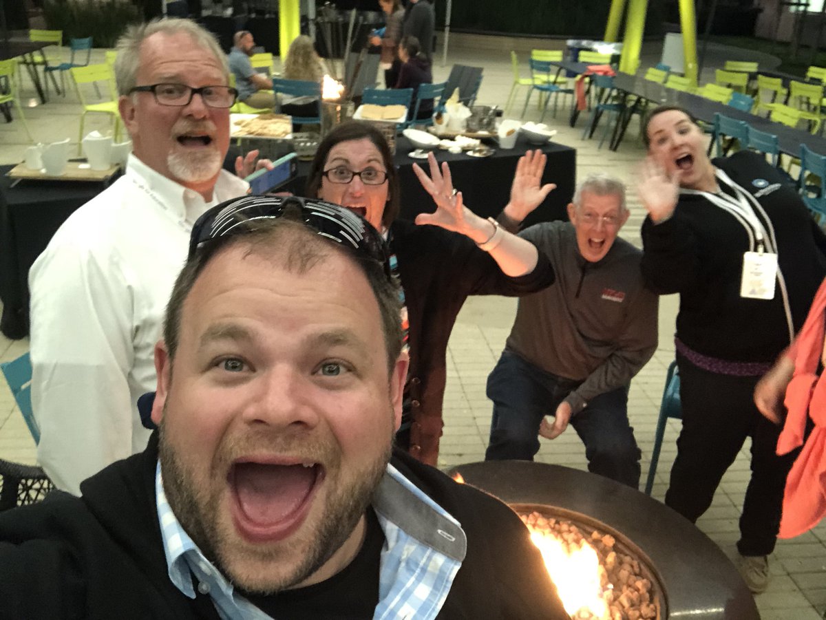 edtech_ology's tweet photo. You know what happens when u work closely w/ 3 other coaches &amp; principals? You become strong! You know what happens when u work w/ 50 coaches &amp; principals? You become transformative! #DLPcoaching https://t.co/akpzETTQo9