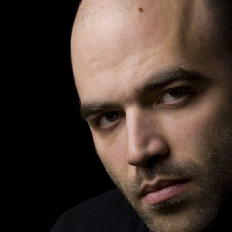 Sempre a fianco di @RobertoSaviano, sempre in difesa della libertà di stampa e di espressione. #IostoconSaviano, le sue battaglie sono anche le nostre.