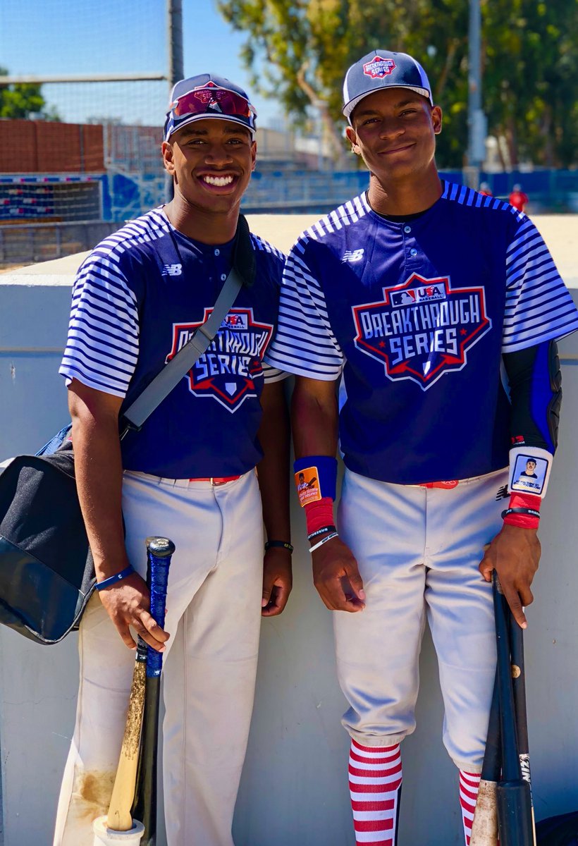 damone_hale's tweet photo. Going into Last Day (3) strong with the homie @cellyp32 Had a blast out here! Thank you for having me! @MLB_YA @MLBDevelops #mlbbreakthroughseries https://t.co/OpRFxRoyNh