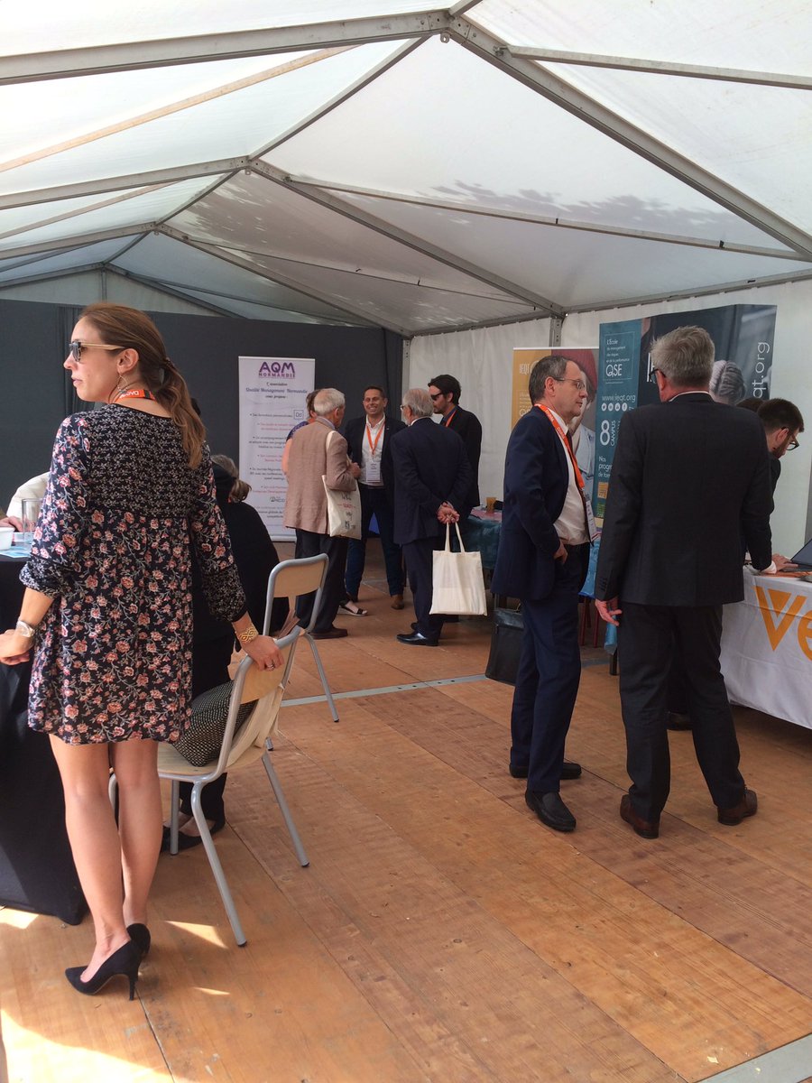 QualitePerf's tweet photo. Keep networking in #QualityEC #break https://t.co/RkJHOwY79G