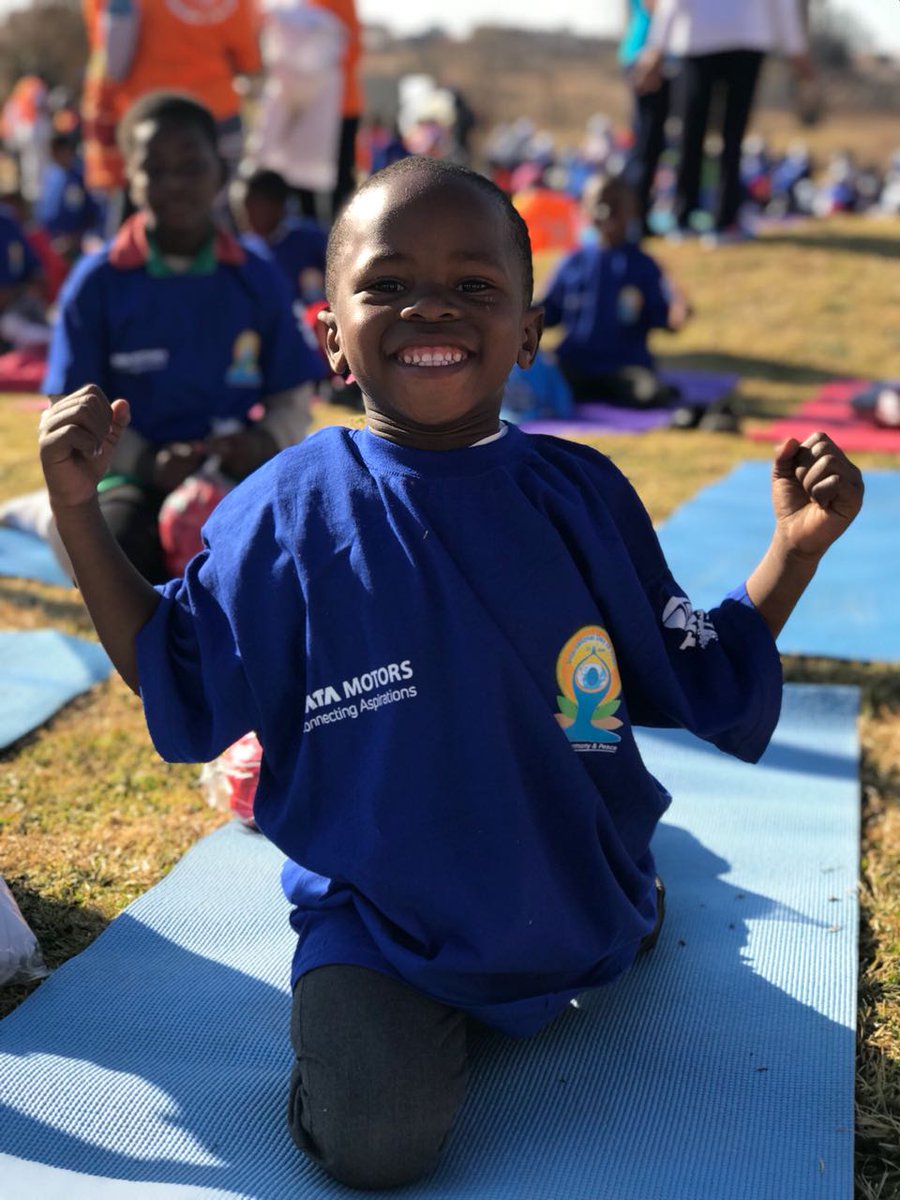 In light of #InternationalYogaDay2018, we joined the Consulate General of India at the Swami Vivekananda Cultural Centre for a day of fun while doing yoga in the park. We’re pleased to announce that this event was in partnership with @ArtofLiving_sa and Alpha World Ministries.