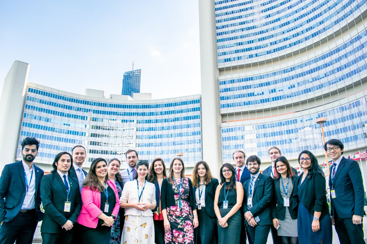 AntonioFStark's tweet image. The @SGAC delegation to the #SGF2, #UNISPACE50 by @UNOOSA and the 61st session of the #UNCOPUOS General Assembly
#SpaceGen #UN #SpacePolicy